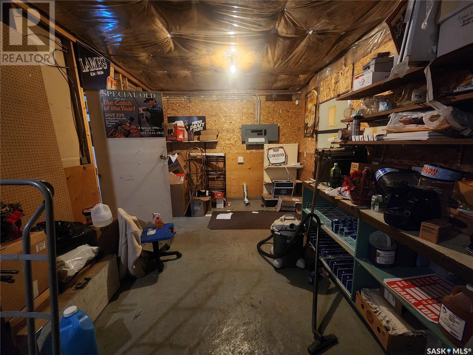 38 Edouard Beaupre Street, Willow Bunch, Saskatchewan  S0H 4K0 - Photo 16 - SK010524