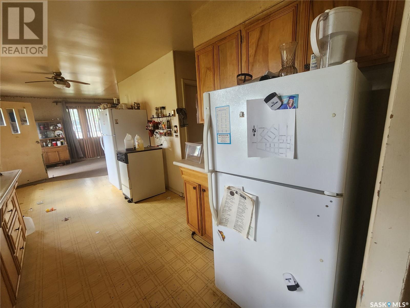 20 Edouard Beaupre Street, Willow Bunch, Saskatchewan  S0H 4K0 - Photo 10 - SK010523