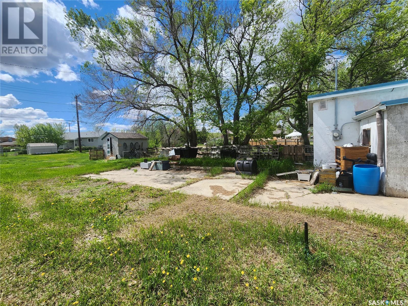 20 Edouard Beaupre Street, Willow Bunch, Saskatchewan  S0H 4K0 - Photo 19 - SK010523