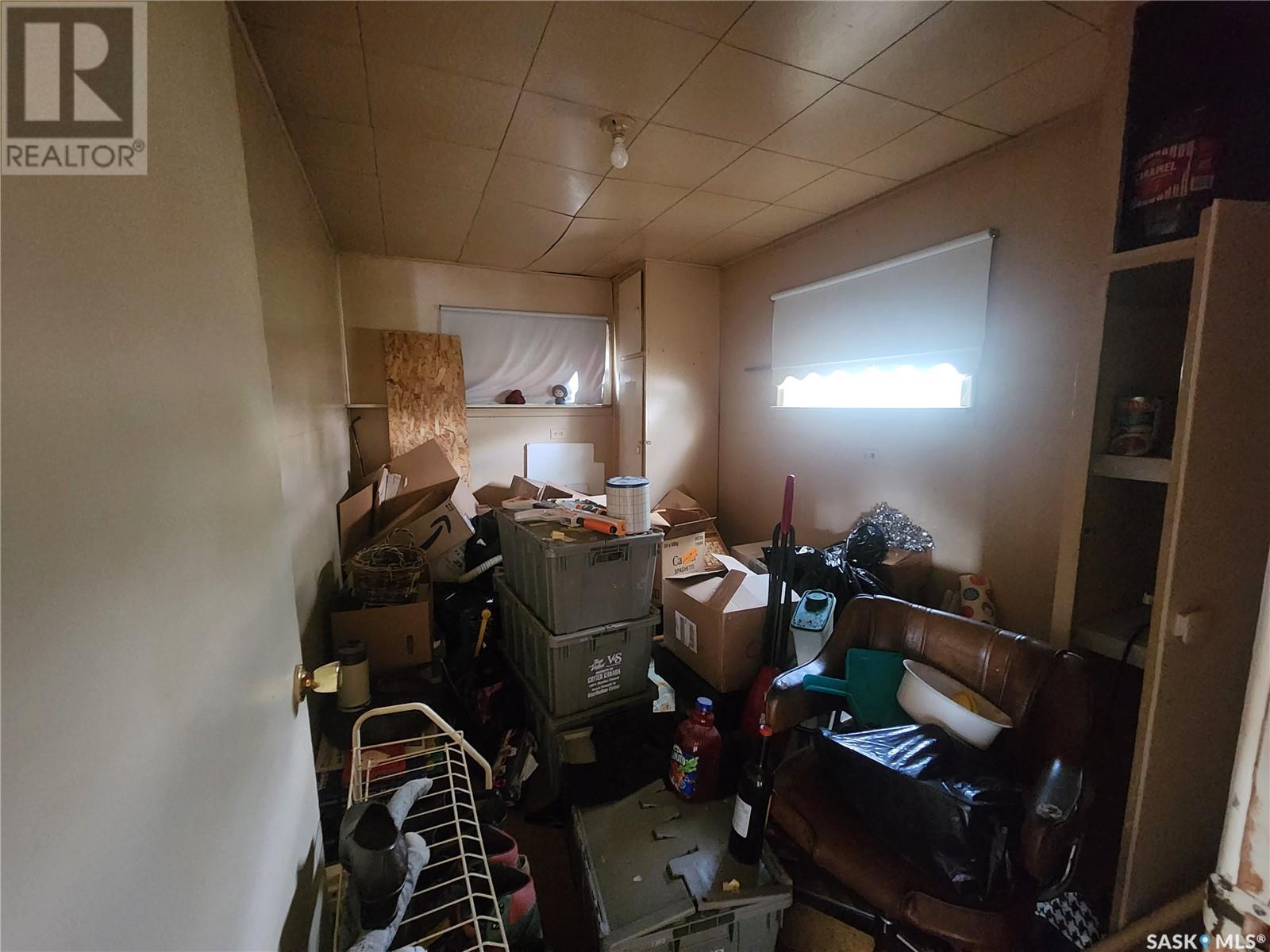 20 Edouard Beaupre Street, Willow Bunch, Saskatchewan  S0H 4K0 - Photo 6 - SK010523