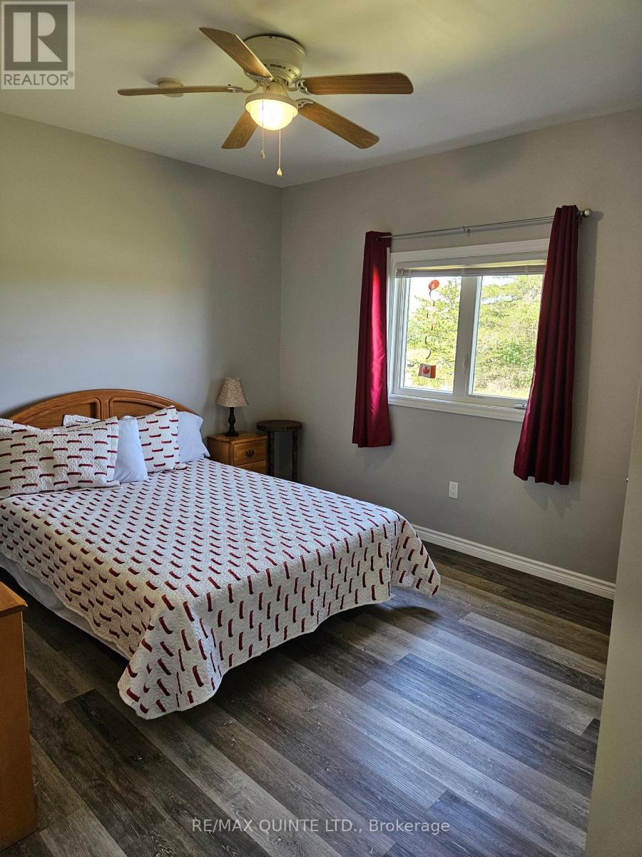 7 Clarke Road, Prince Edward County (Hallowell Ward), Ontario  K0K 2T0 - Photo 14 - X12242131