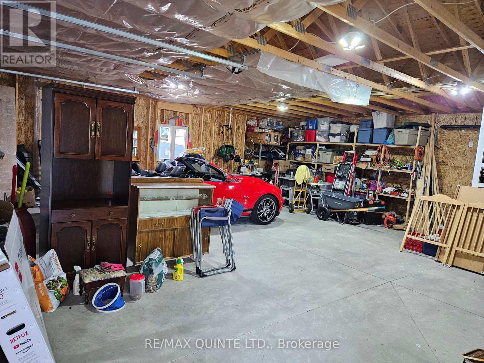 7 Clarke Road, Prince Edward County (Hallowell Ward), Ontario  K0K 2T0 - Photo 13 - X12242134