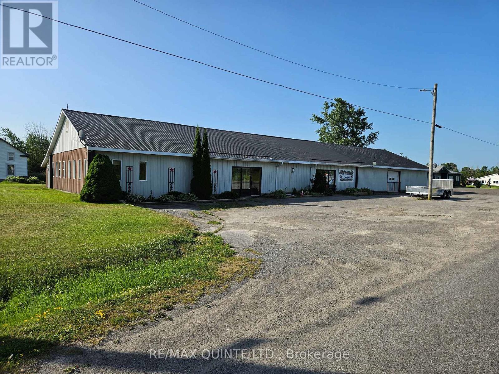 7 Clarke Road, Prince Edward County, Ontario  K0K 2T0 - Photo 6 - X12242134
