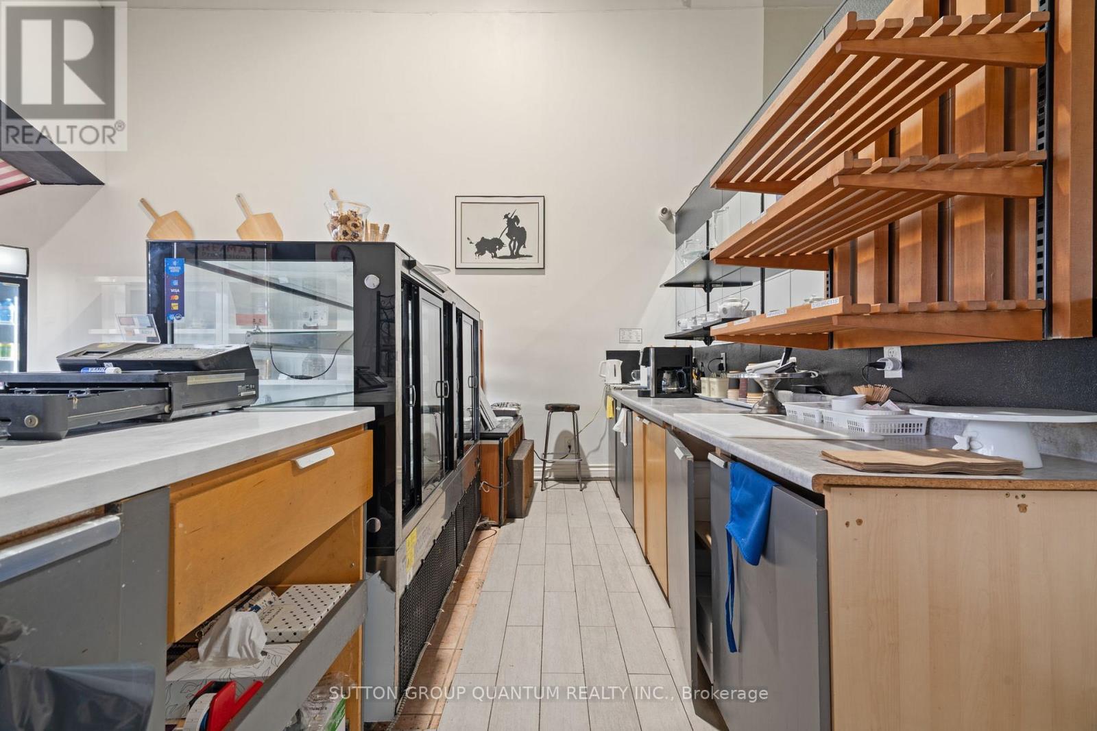 6 - 2555 Dixie Road, Mississauga, Ontario  L4Y 4C4 - Photo 12 - W12242046