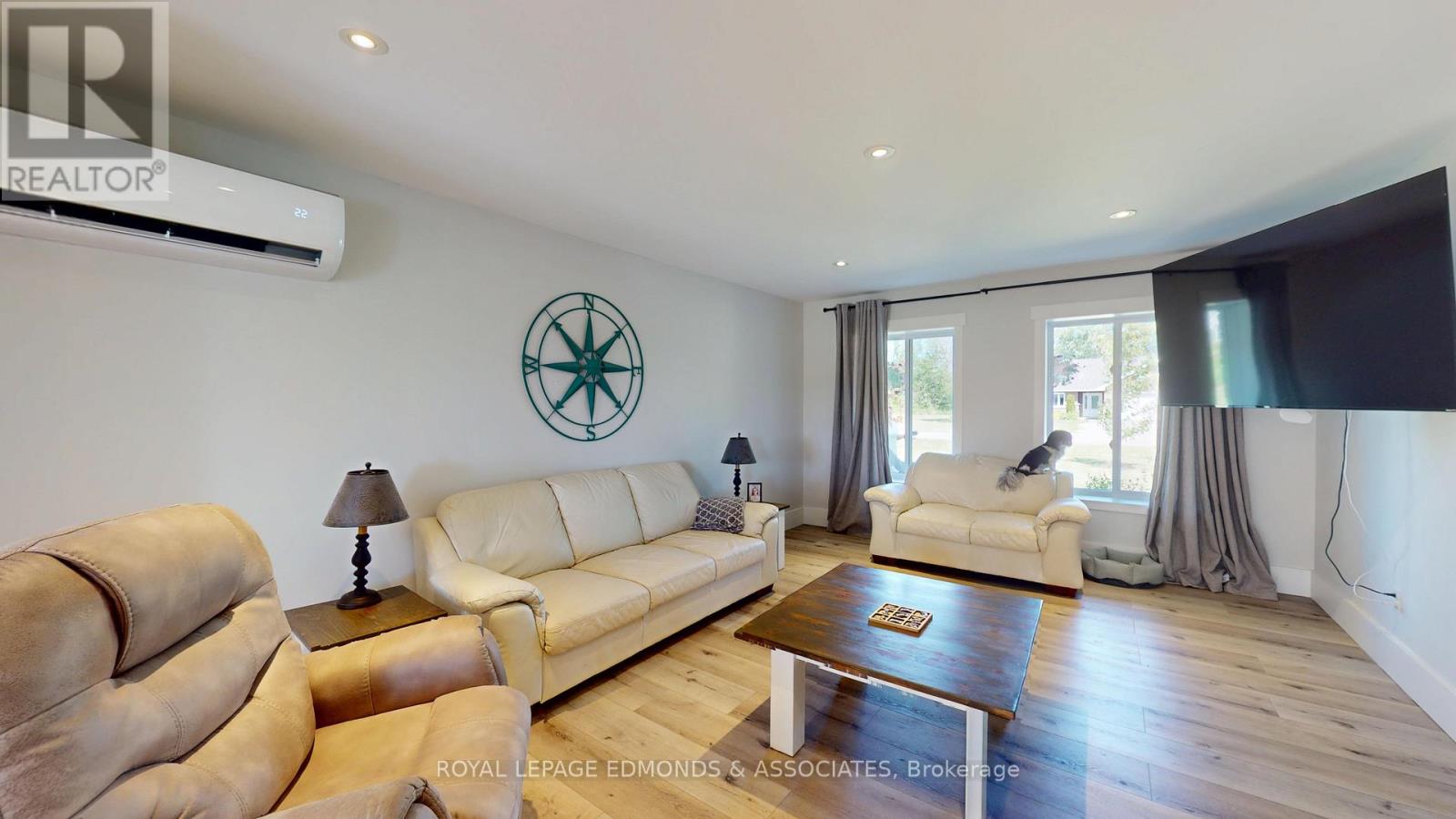 12 Cardel Street, Whitewater Region, Ontario  K0J 1C0 - Photo 11 - X12242158