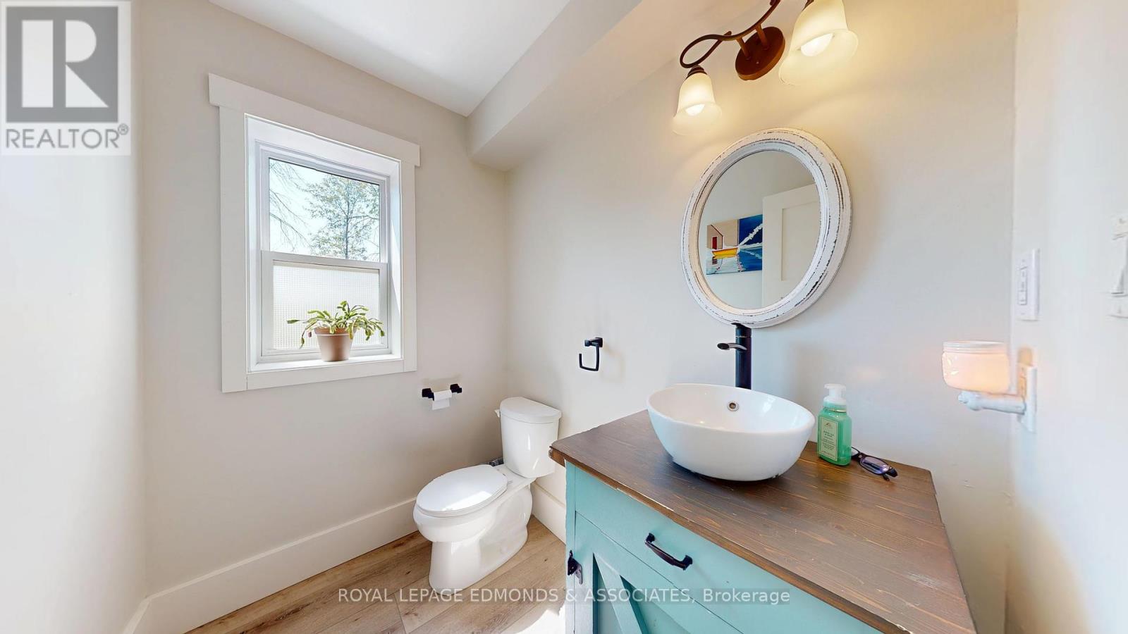 12 Cardel Street, Whitewater Region, Ontario  K0J 1C0 - Photo 23 - X12242158