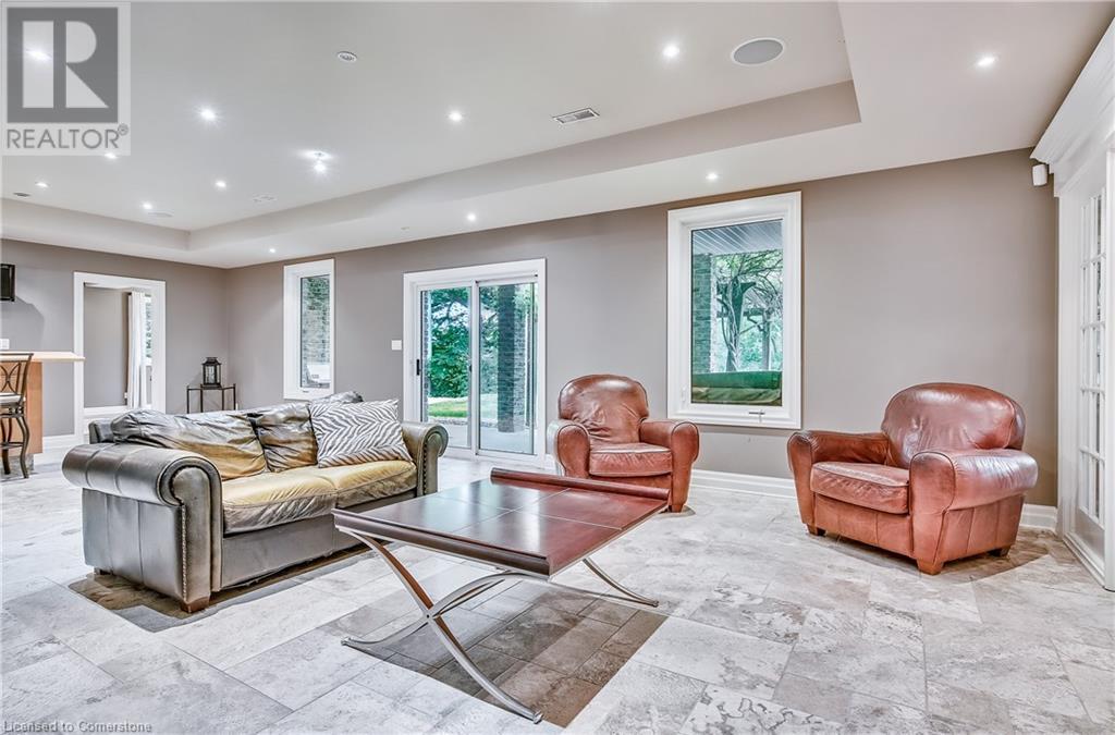 6431 Rockcliffe Estate, Niagara Falls, Ontario  L2J 4K7 - Photo 36 - 40744200