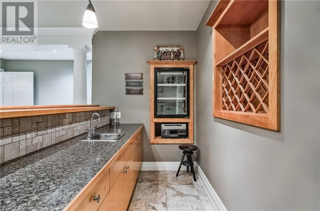 6431 Rockcliffe Estate, Niagara Falls, Ontario  L2J 4K7 - Photo 39 - 40744200