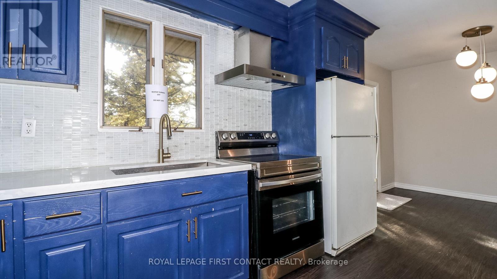 18 Kennedy Drive, Kawartha Lakes, Ontario  K0M 1N0 - Photo 13 - X12241946