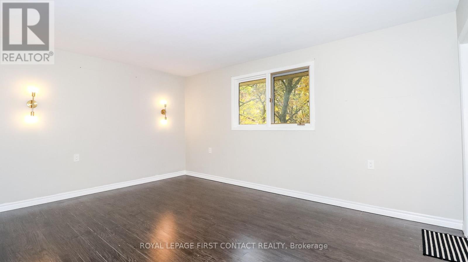 18 Kennedy Drive, Kawartha Lakes, Ontario  K0M 1N0 - Photo 21 - X12241946