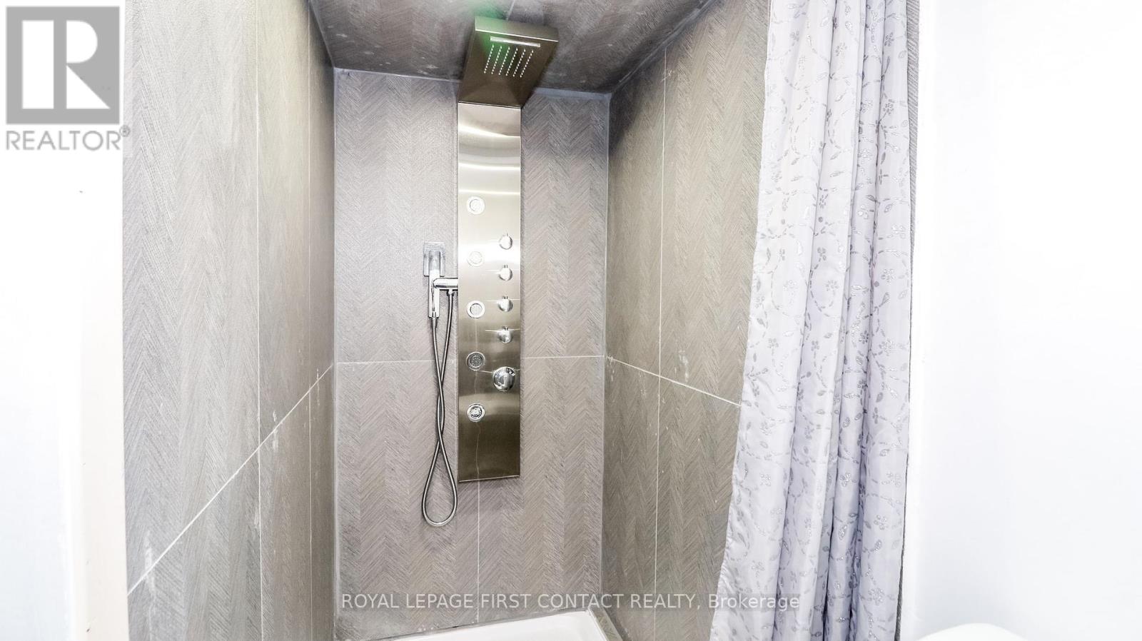 18 Kennedy Drive, Kawartha Lakes, Ontario  K0M 1N0 - Photo 41 - X12241946