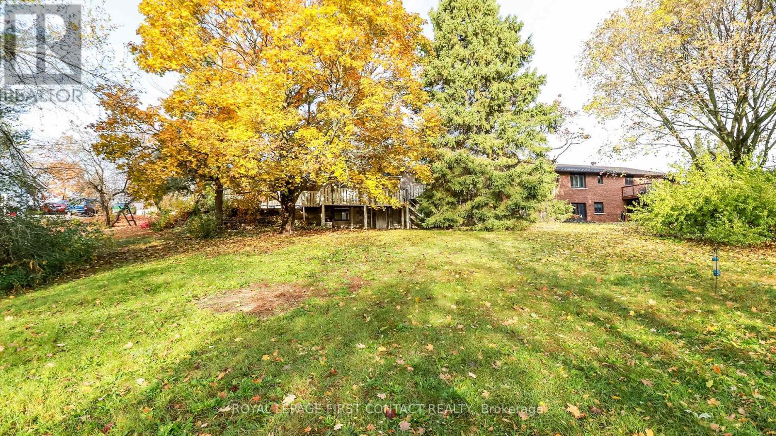 18 Kennedy Drive, Kawartha Lakes, Ontario  K0M 1N0 - Photo 49 - X12241946