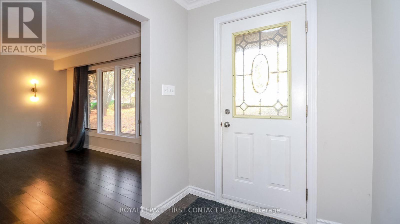 18 Kennedy Drive, Kawartha Lakes, Ontario  K0M 1N0 - Photo 5 - X12241946