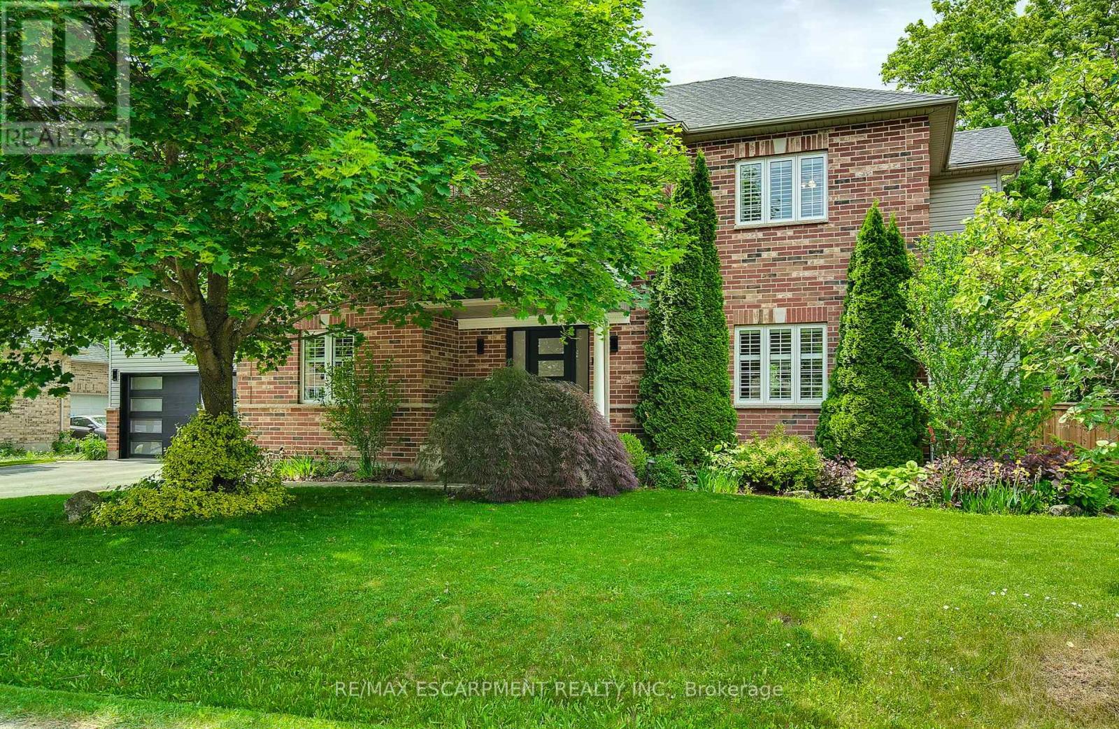 Property at 9 VALLEY RIDGE LANE image 1