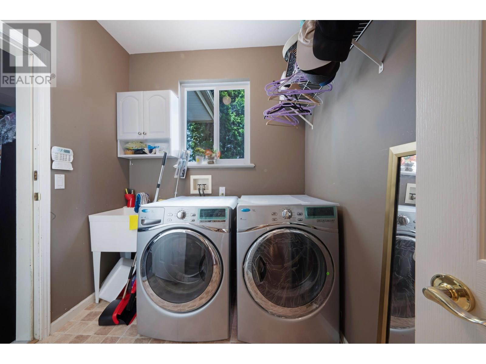 6 Linden Street, Port Moody, British Columbia  V3H 5C1 - Photo 24 - R3019301