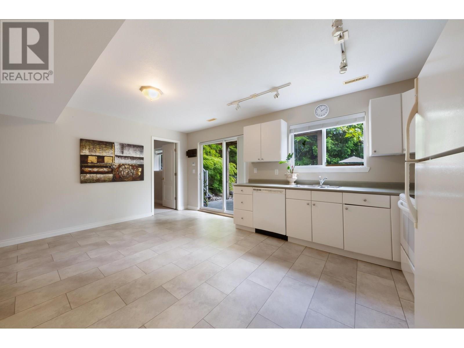 6 Linden Street, Port Moody, British Columbia  V3H 5C1 - Photo 27 - R3019301