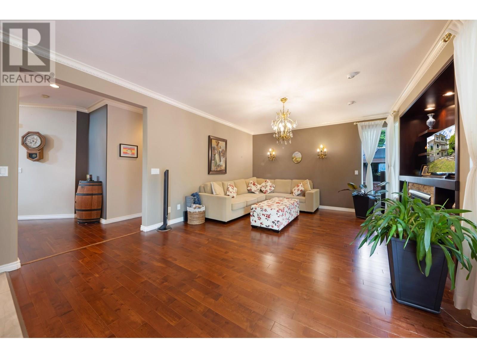 6 Linden Street, Port Moody, British Columbia  V3H 5C1 - Photo 7 - R3019301