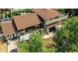 599 Clifton Road, kelowna, British Columbia