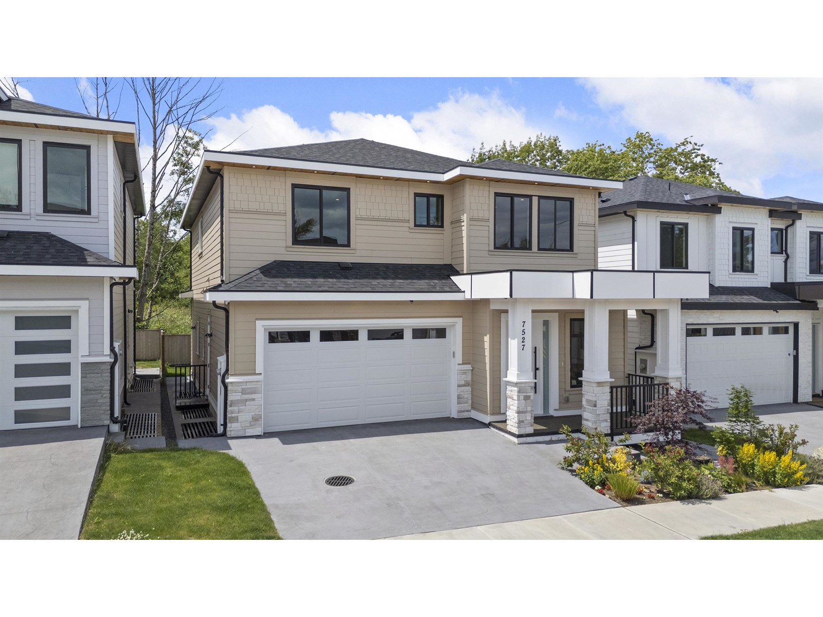 Property at 7527 205 STREET image 3