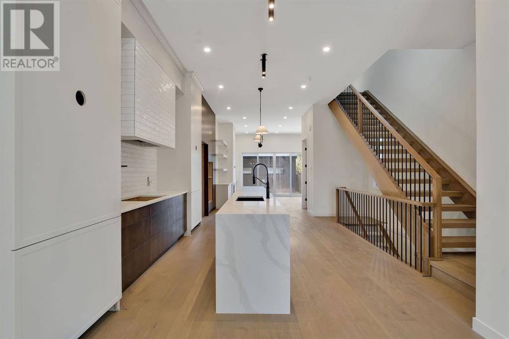 Property at 5020 21A Street SW image 5