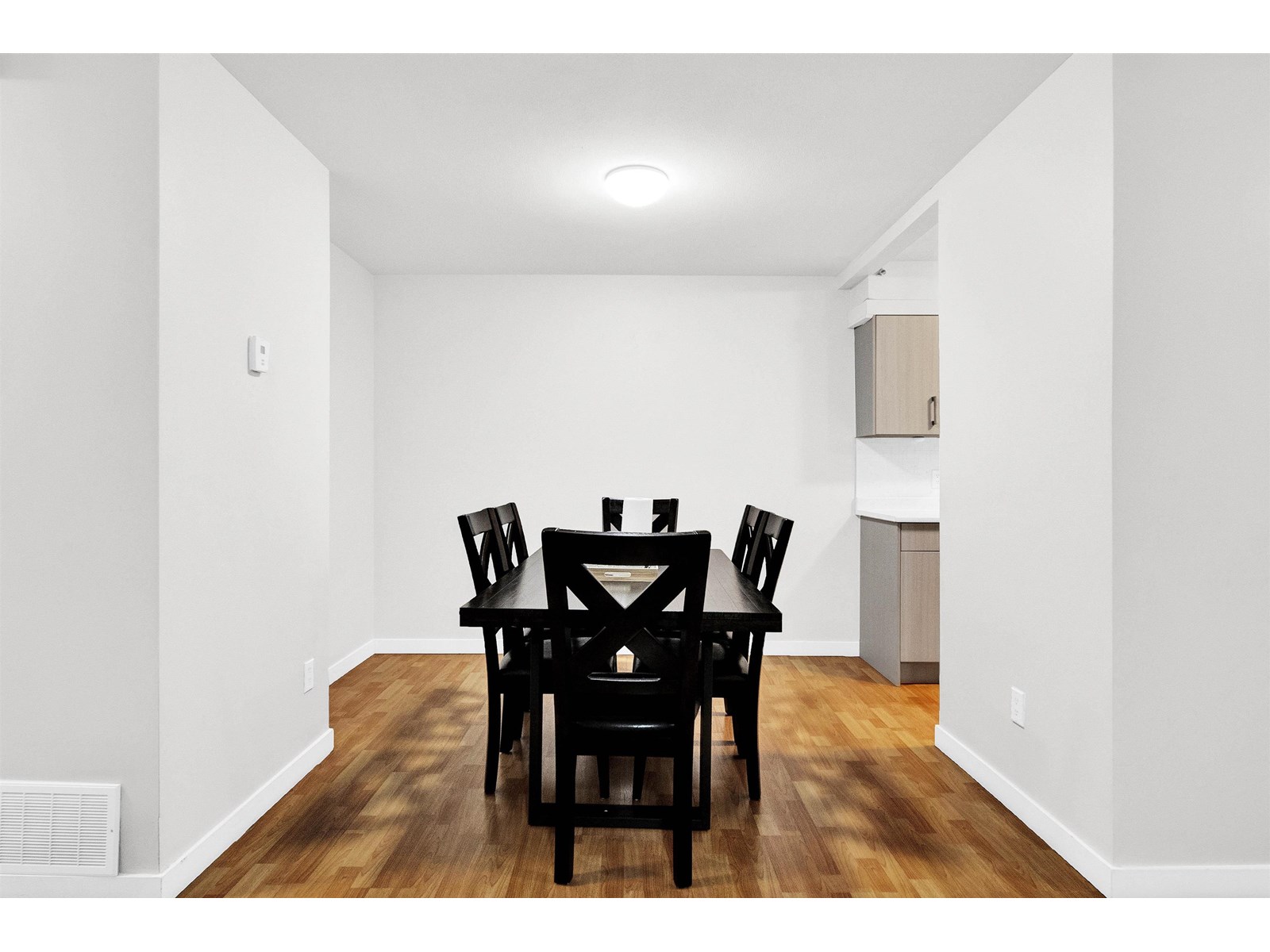 12 12738 66 Avenue, Surrey, British Columbia  V3W 1P3 - Photo 8 - R3007265