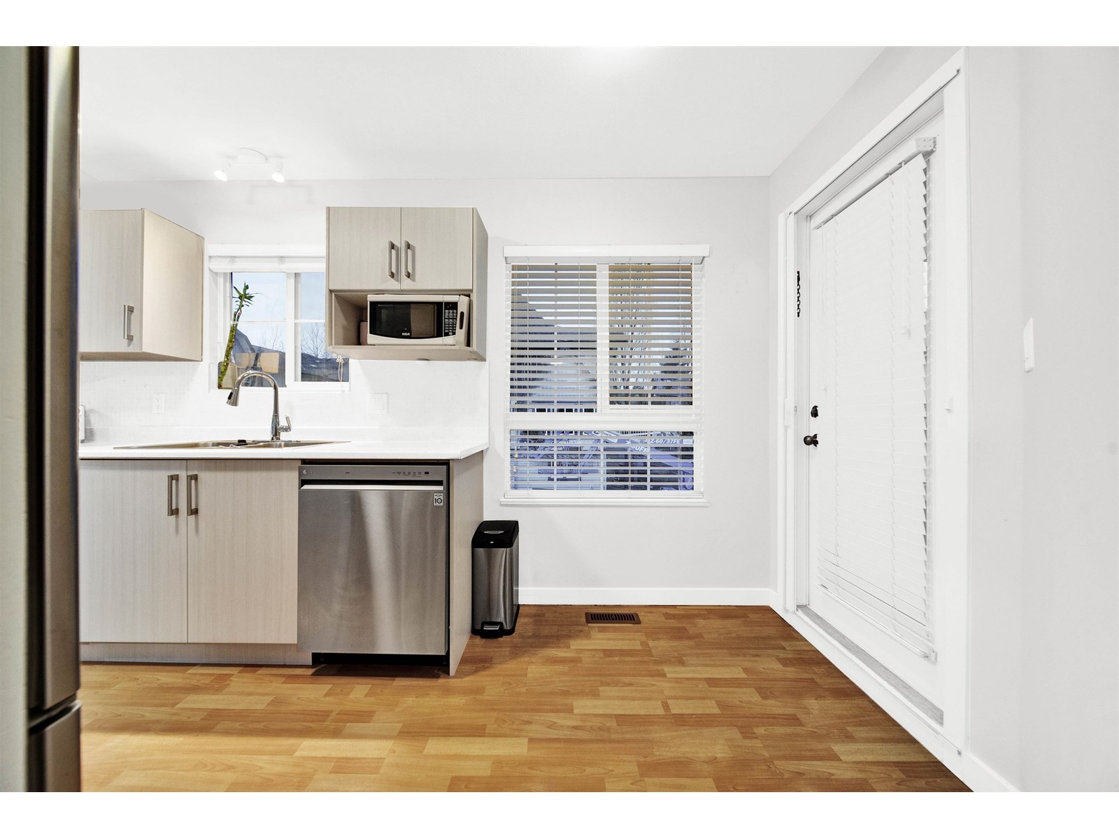 12 12738 66 Avenue, Surrey, British Columbia  V3W 1P3 - Photo 12 - R3007265