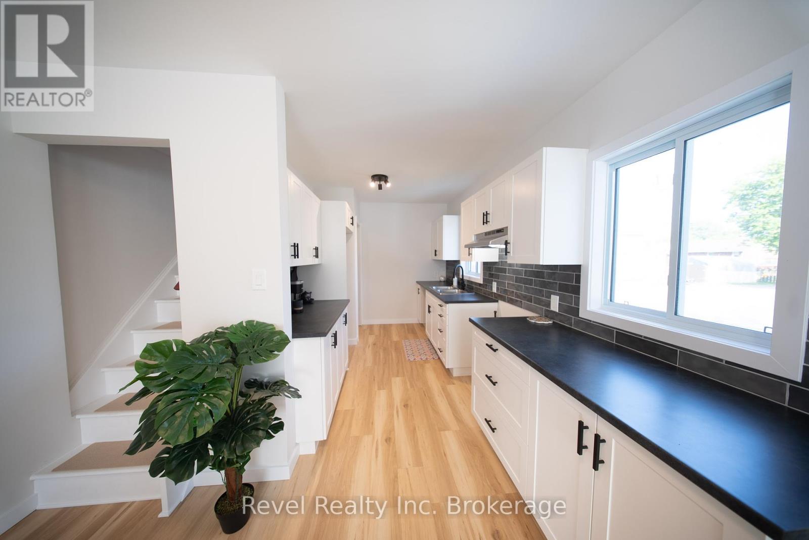 Property at 178 JUDGE AVENUE image 5