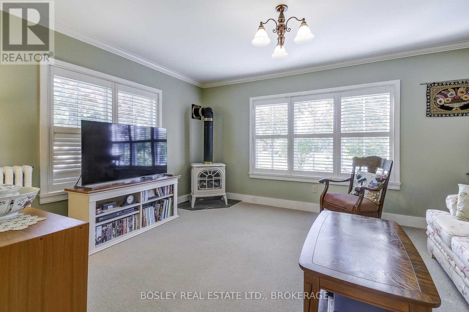 670 King Street, Niagara-On-The-Lake (Town), Ontario  L0S 1J0 - Photo 10 - X12242263