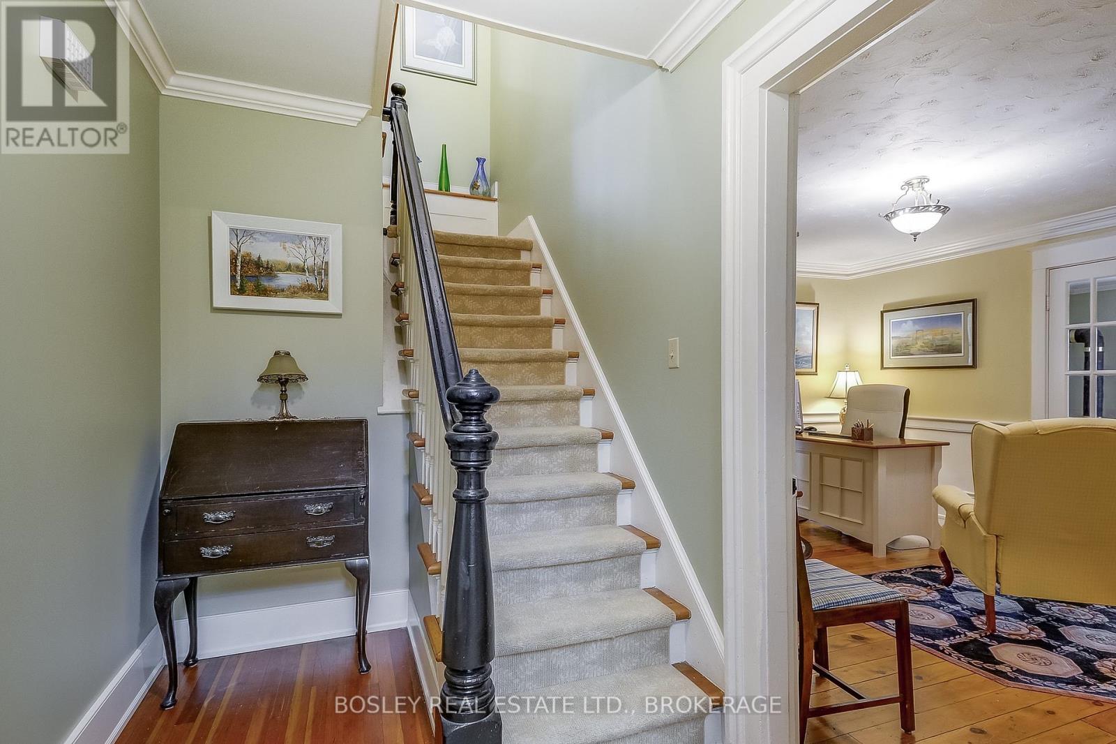 670 King Street, Niagara-On-The-Lake (Town), Ontario  L0S 1J0 - Photo 19 - X12242263