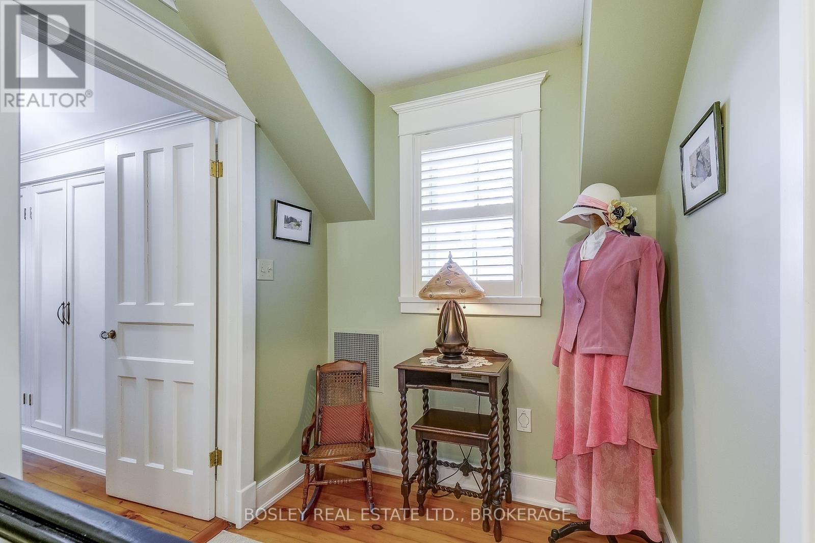 670 King Street, Niagara-On-The-Lake (Town), Ontario  L0S 1J0 - Photo 20 - X12242263