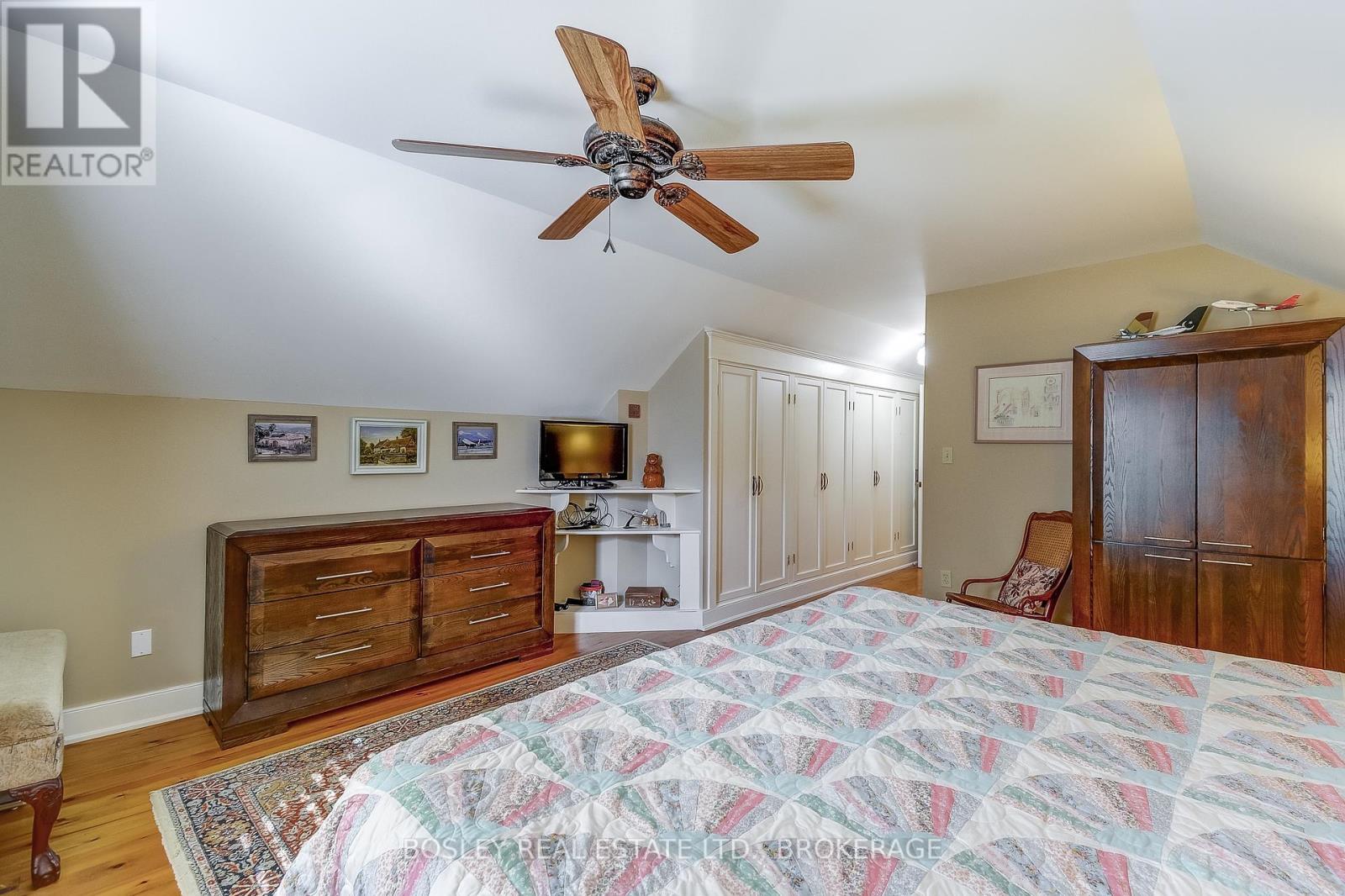 670 King Street, Niagara-On-The-Lake (Town), Ontario  L0S 1J0 - Photo 24 - X12242263