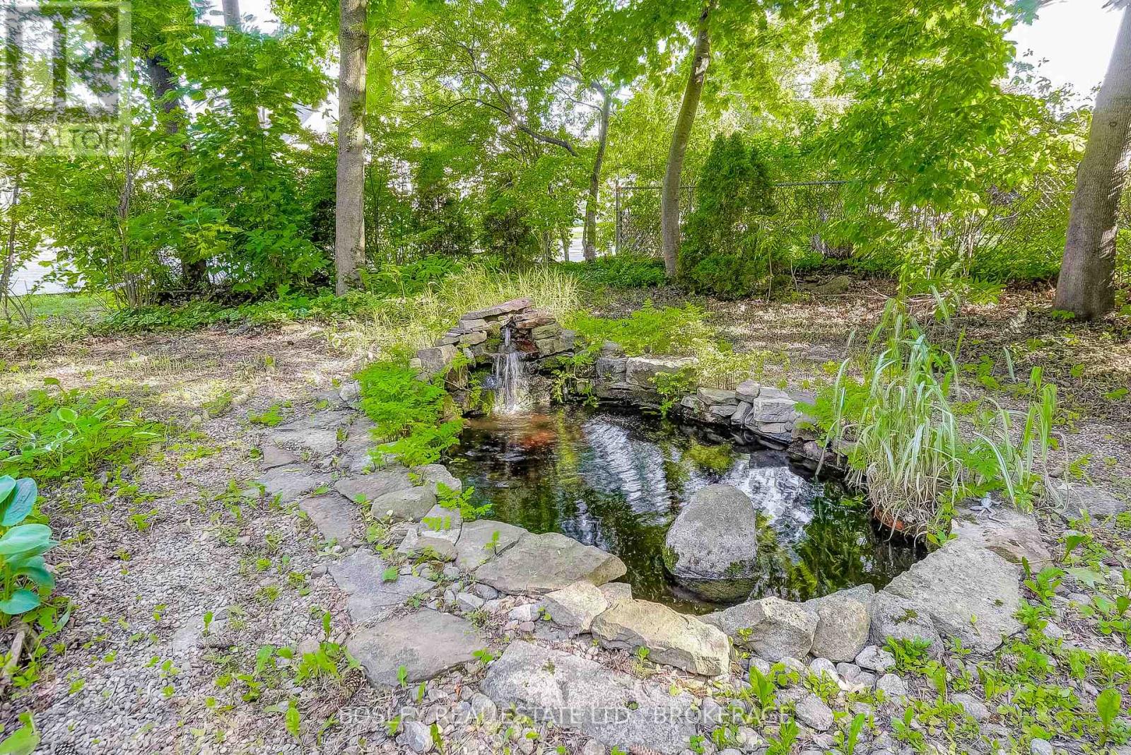 670 King Street, Niagara-On-The-Lake (Town), Ontario  L0S 1J0 - Photo 32 - X12242263