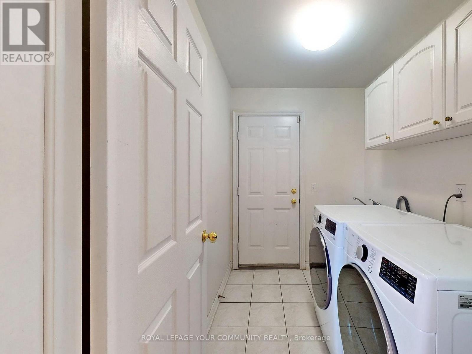 12 Bilberry Crescent, Richmond Hill (Rouge Woods), Ontario  L4S 2M4 - Photo 27 - N12242120
