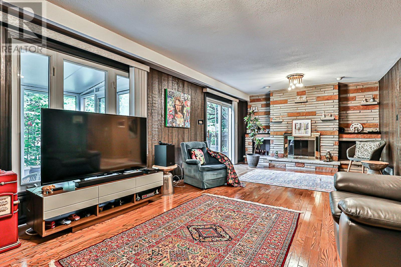 40 Weldrick Road W, Richmond Hill, Ontario  L4C 3T8 - Photo 18 - N12242140