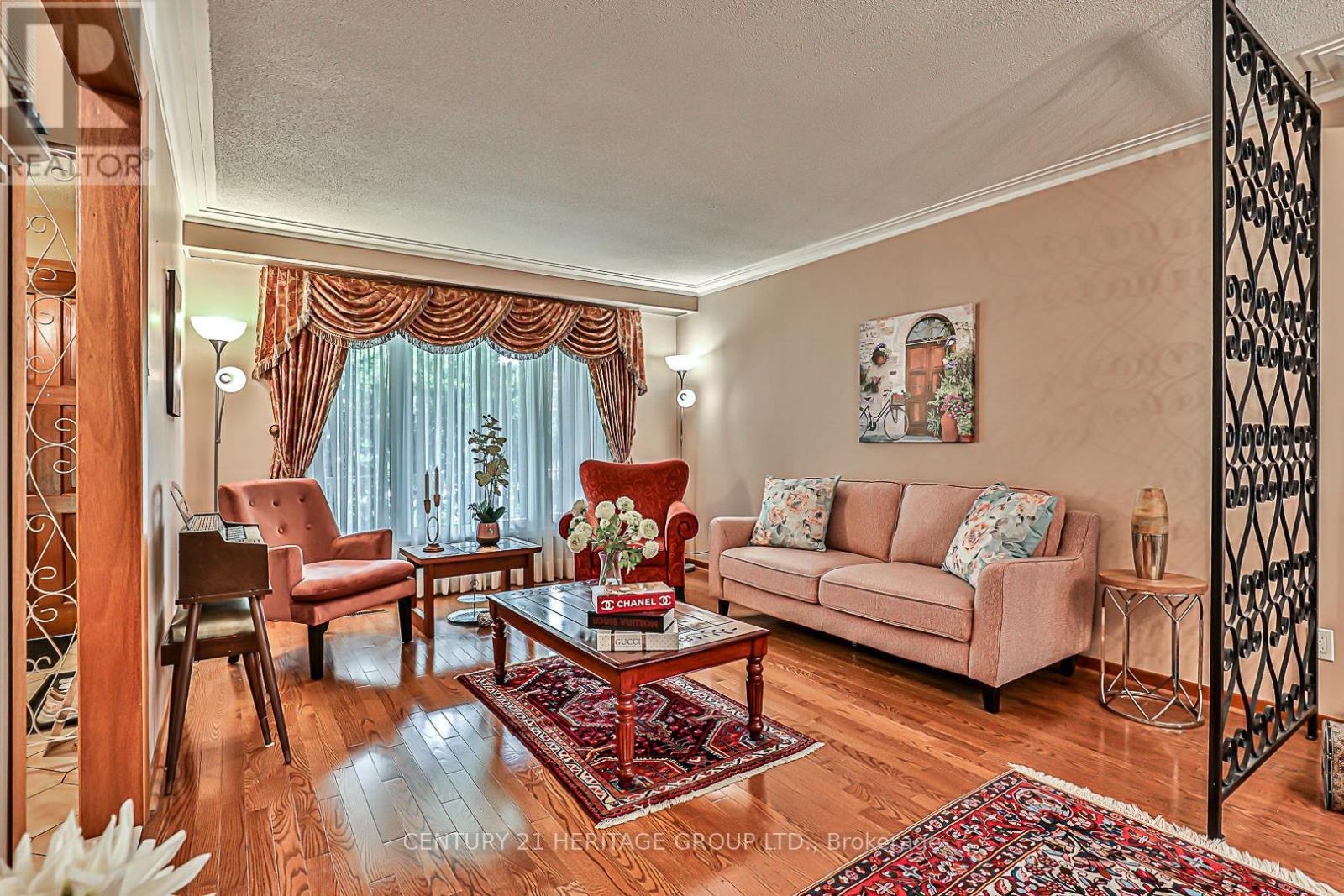 Property at 40 WELDRICK ROAD W image 4