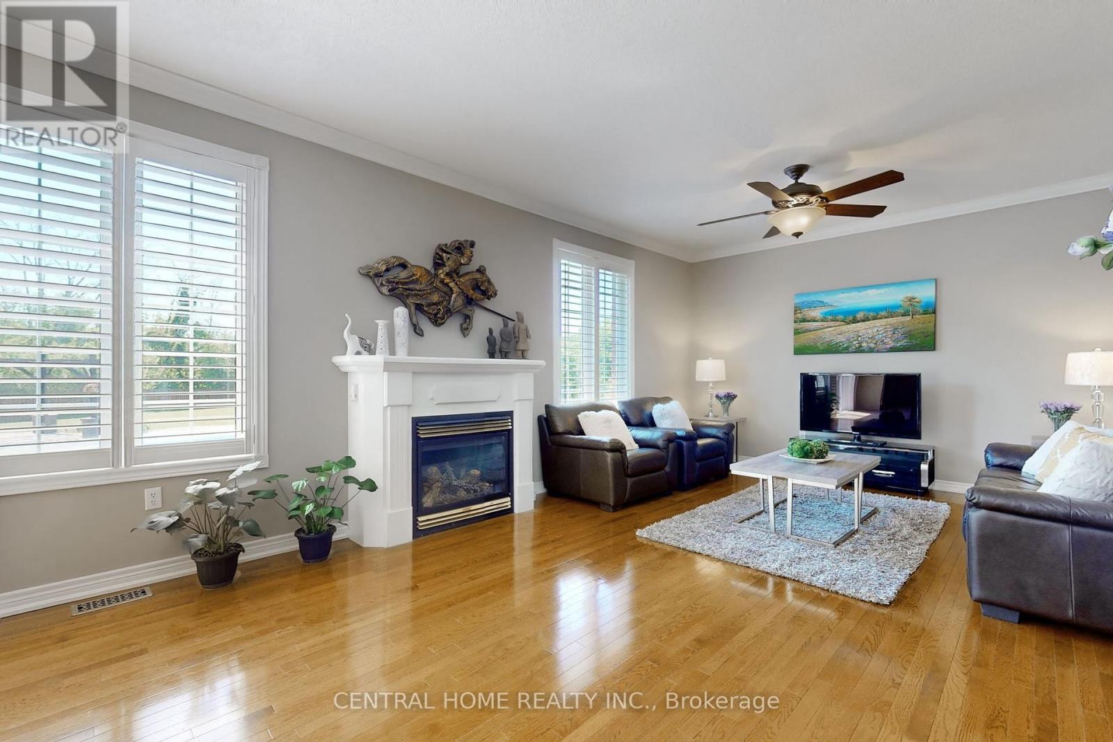 Property at 49 FERNCROFT DRIVE image 5