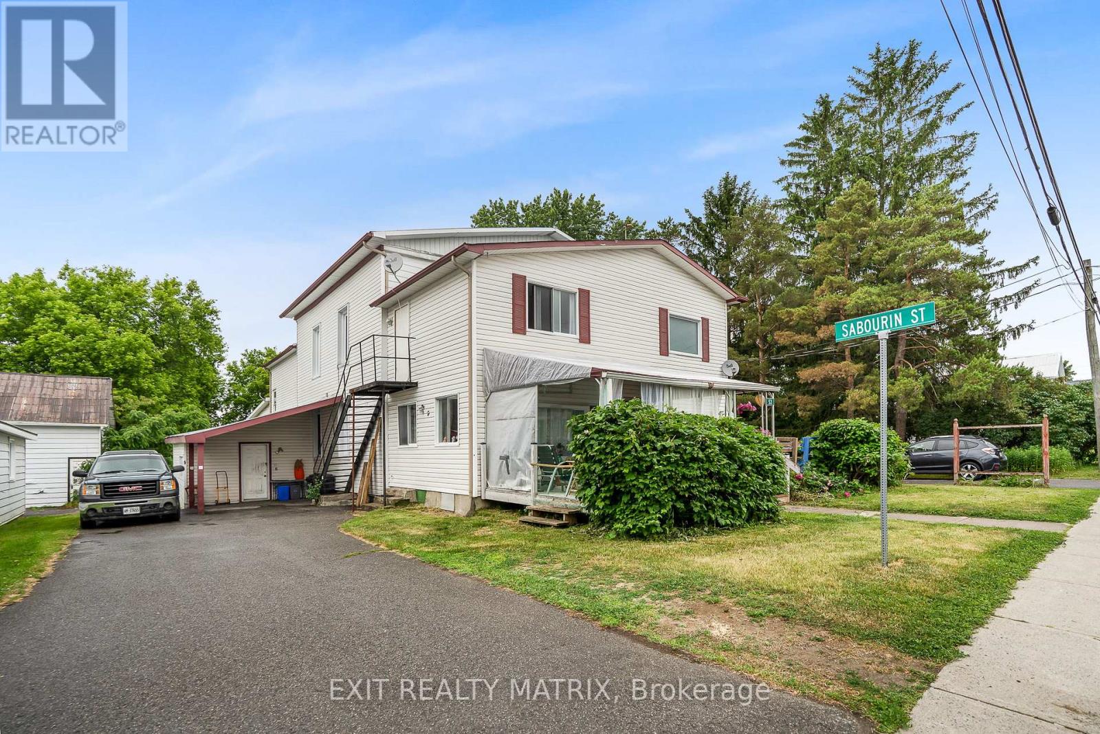 53 Labrosse Street, North Stormont, Ontario  K0C 1W0 - Photo 2 - X12242331