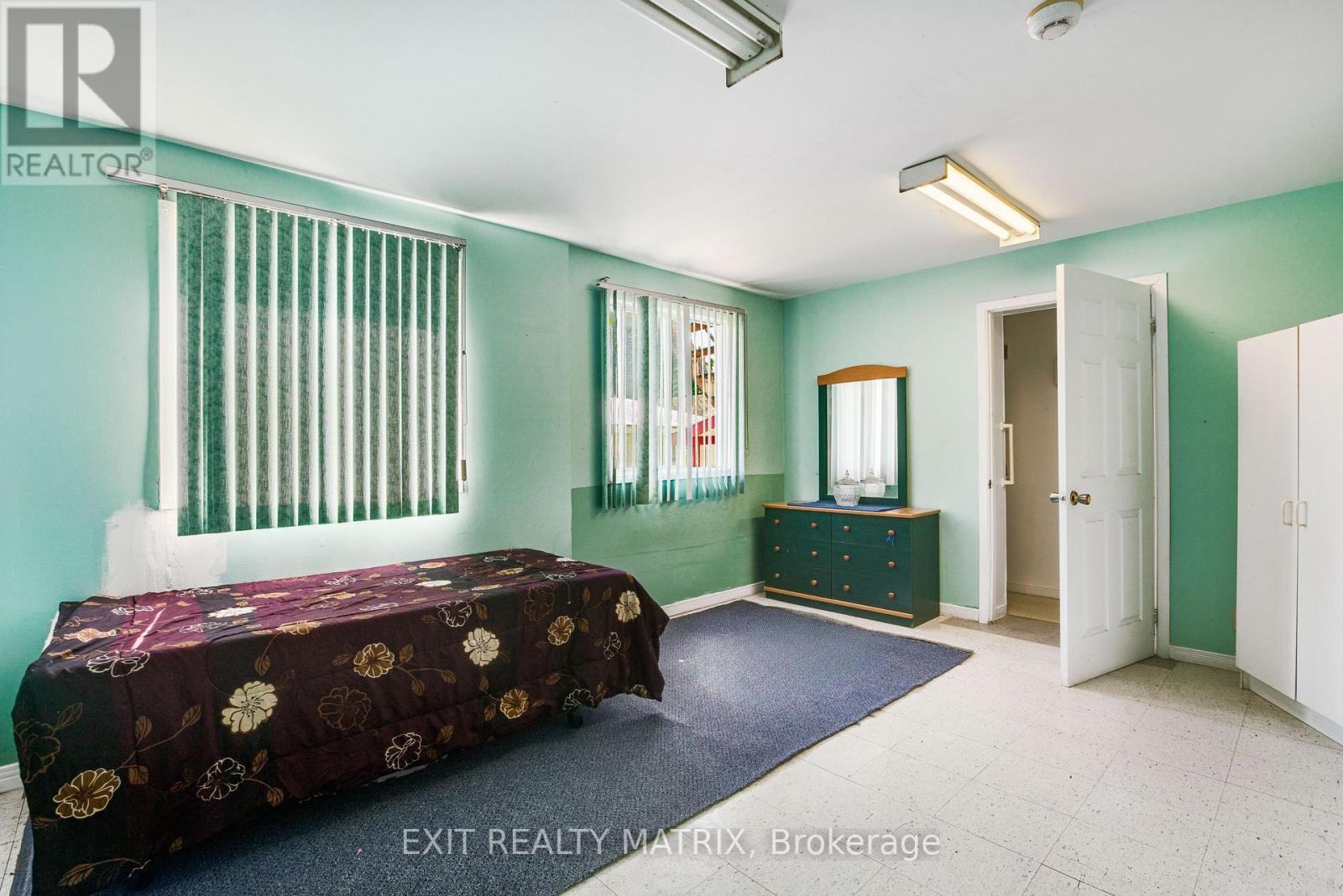 53 Labrosse Street, North Stormont, Ontario  K0C 1W0 - Photo 24 - X12242331