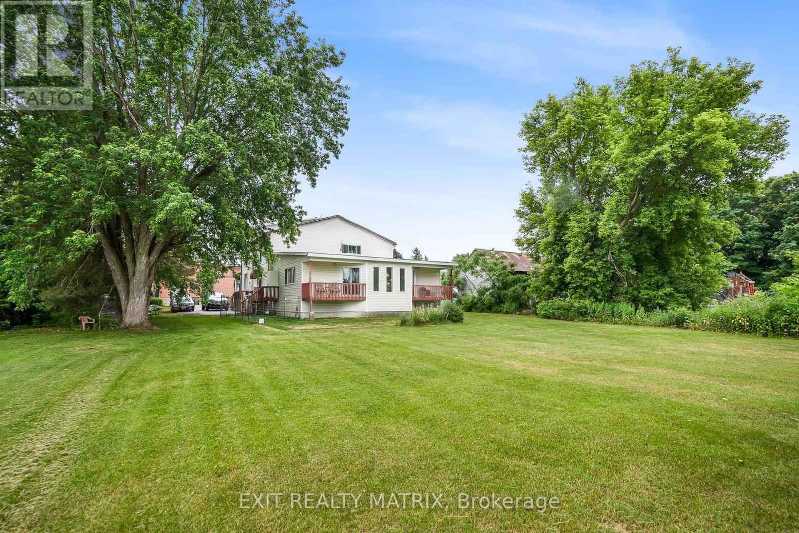 53 Labrosse Street, North Stormont, Ontario  K0C 1W0 - Photo 42 - X12242331