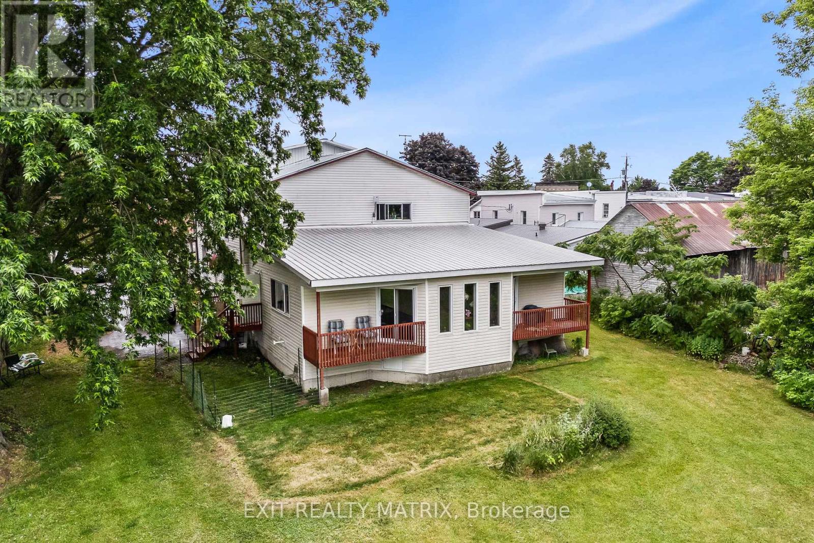 53 Labrosse Street, North Stormont, Ontario  K0C 1W0 - Photo 44 - X12242331