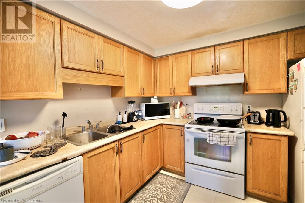 628 Wild Ginger Avenue, Waterloo, Ontario  N2V 2S9 - Photo 11 - 40733748