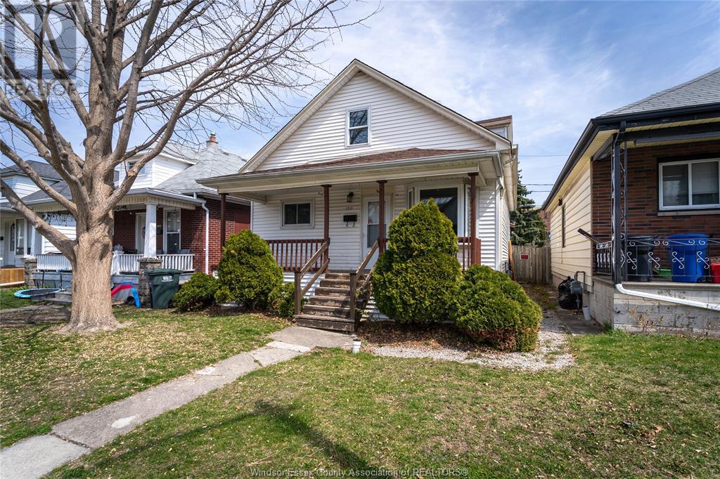 1718 Highland Ave., Windsor, Ontario  N8X 3S1 - Photo 2 - 25015980