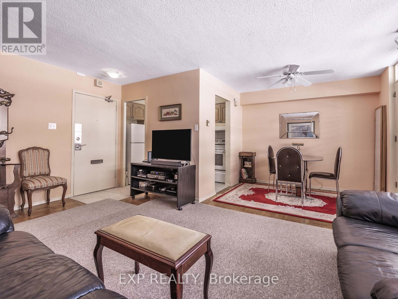 311 - 30 Gloucester Street, Toronto, Ontario  M4Y 1L6 - Photo 2 - C12242255