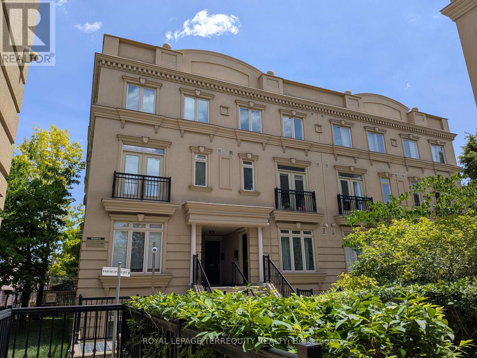 Property at 11 - 60 CARR STREET image 2