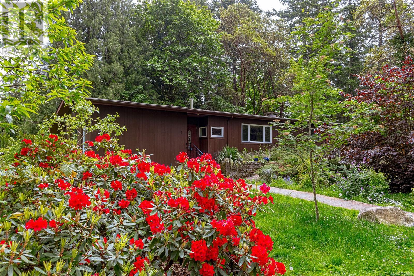 Property at 456 Sparton Rd image 5