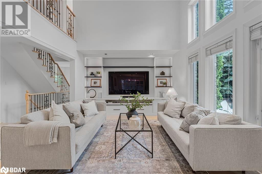 Property at 2000 PEAK Place image 4