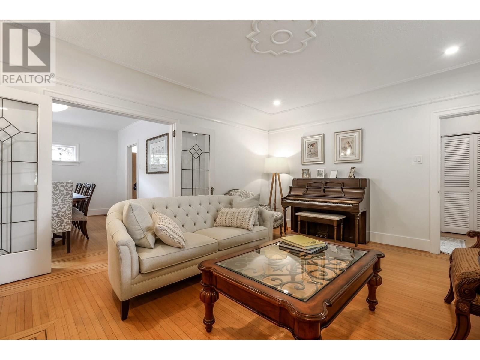 3962 W 22nd Avenue, Vancouver, British Columbia  V6S 1K1 - Photo 4 - R3018799