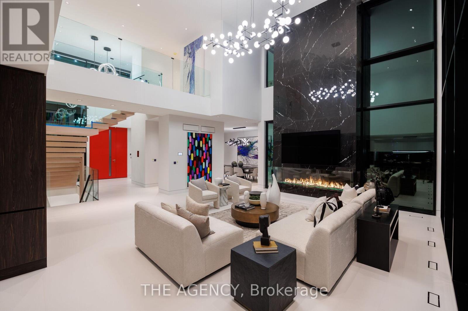 2048 Ardleigh Road, Oakville (Fd Ford), Ontario  L6J 4W8 - Photo 10 - W12239192