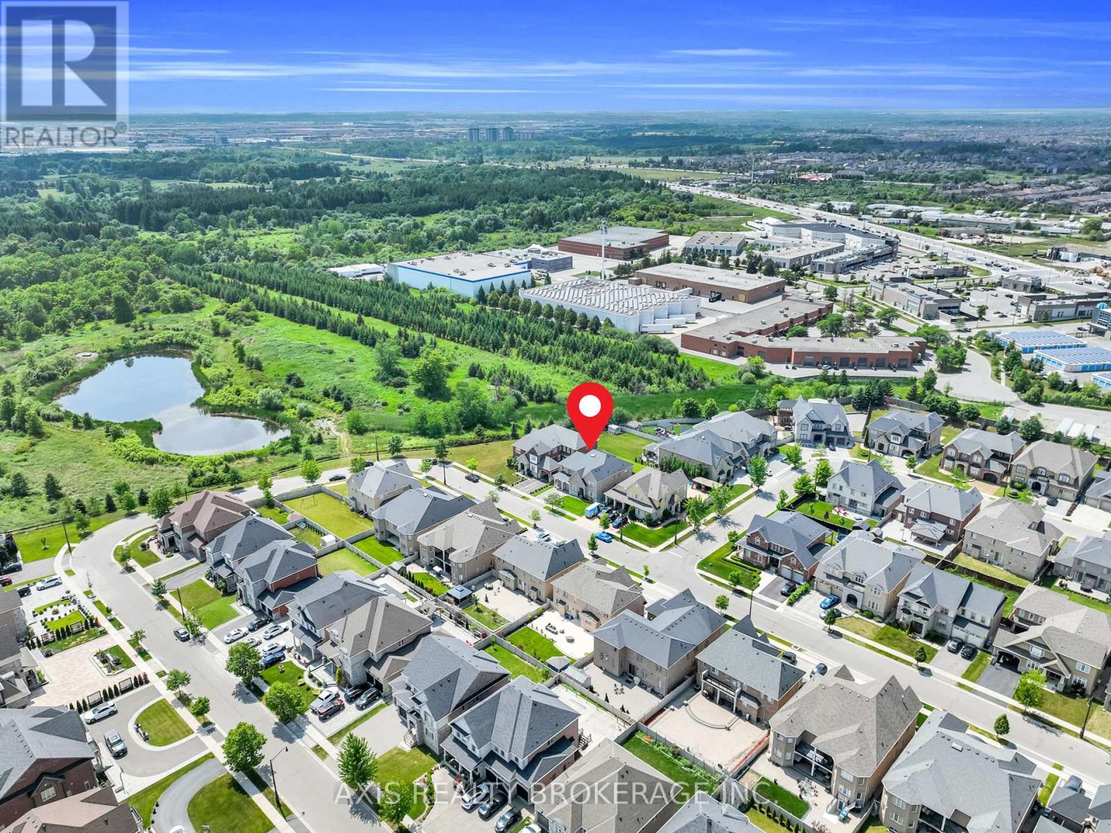 Property at 48 KELWAYS CIRCLE image 3