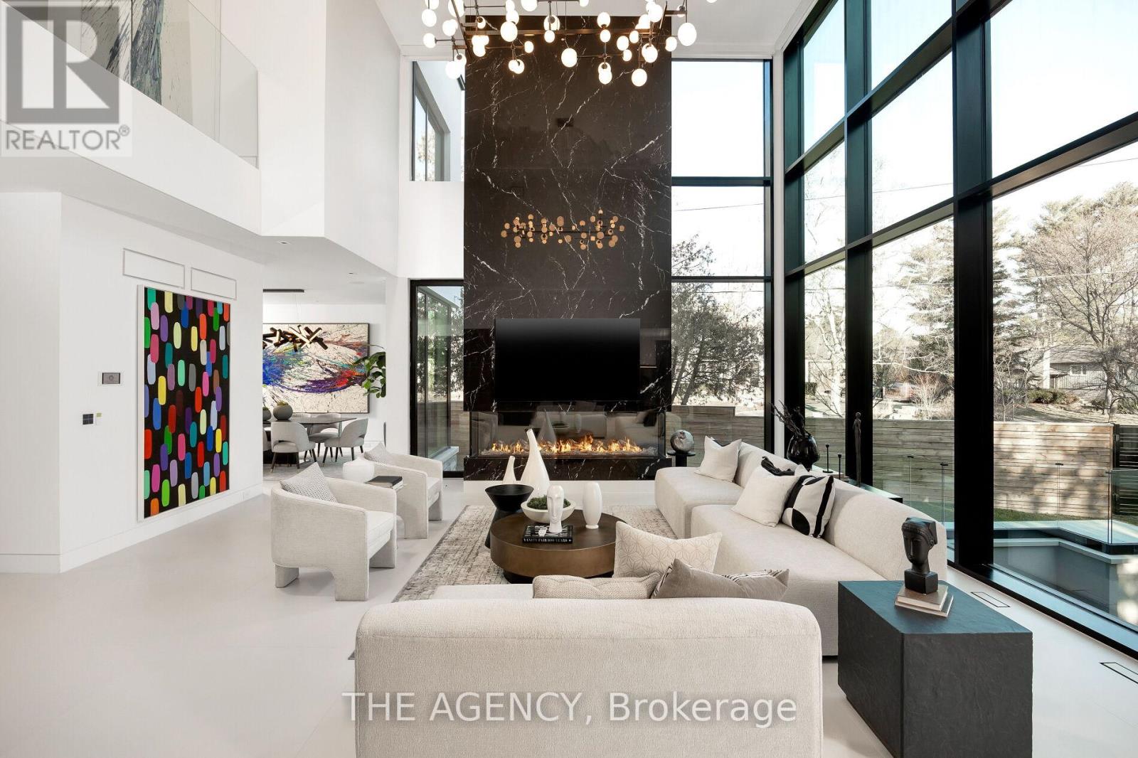 2048 Ardleigh Road, Oakville (Fd Ford), Ontario  L6J 4W8 - Photo 11 - W12239192